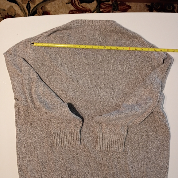 St. John's Bay Gray Sweater - Picture 6 of 16